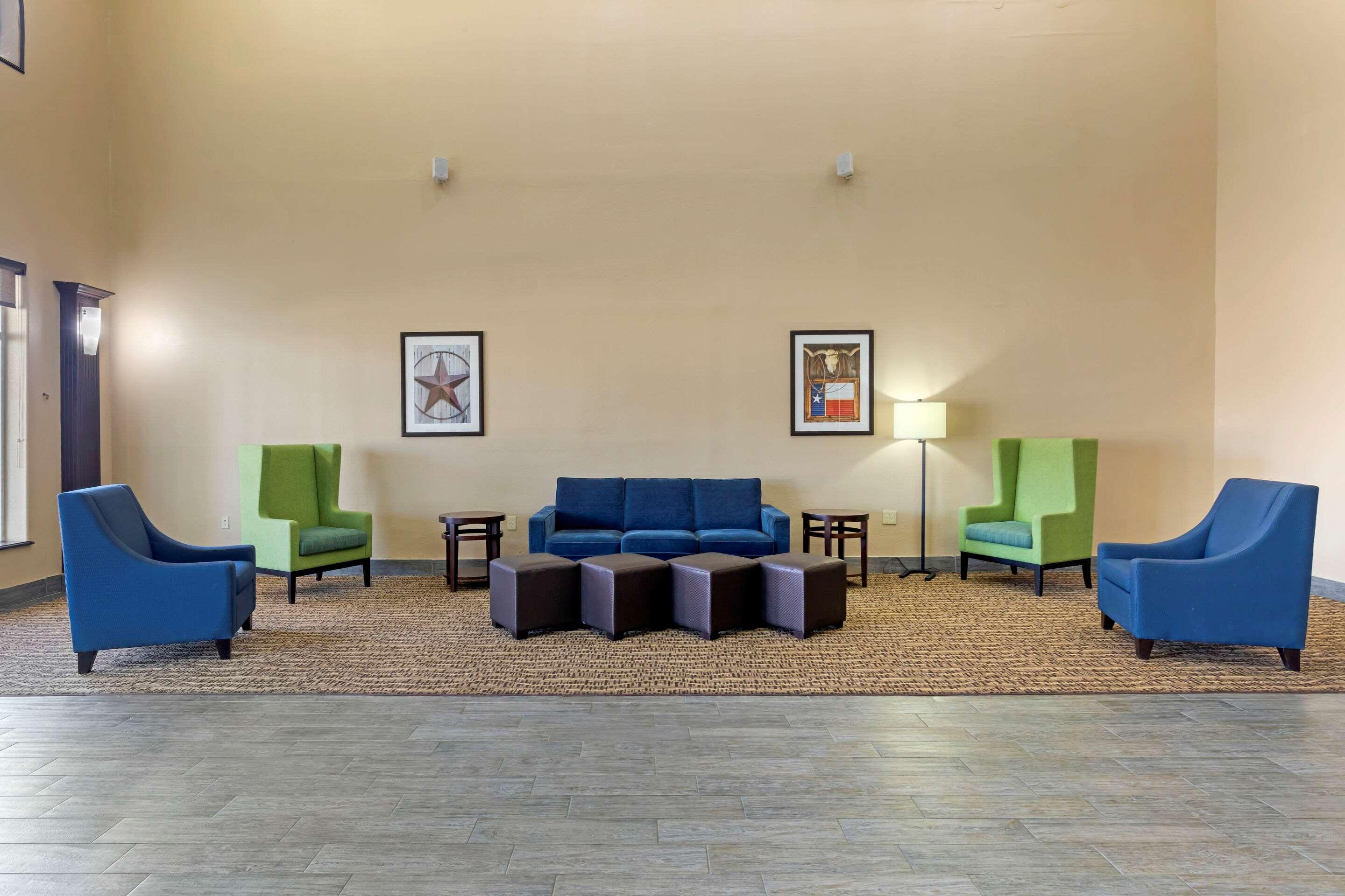 Comfort Suites Gainesville Zewnętrze zdjęcie