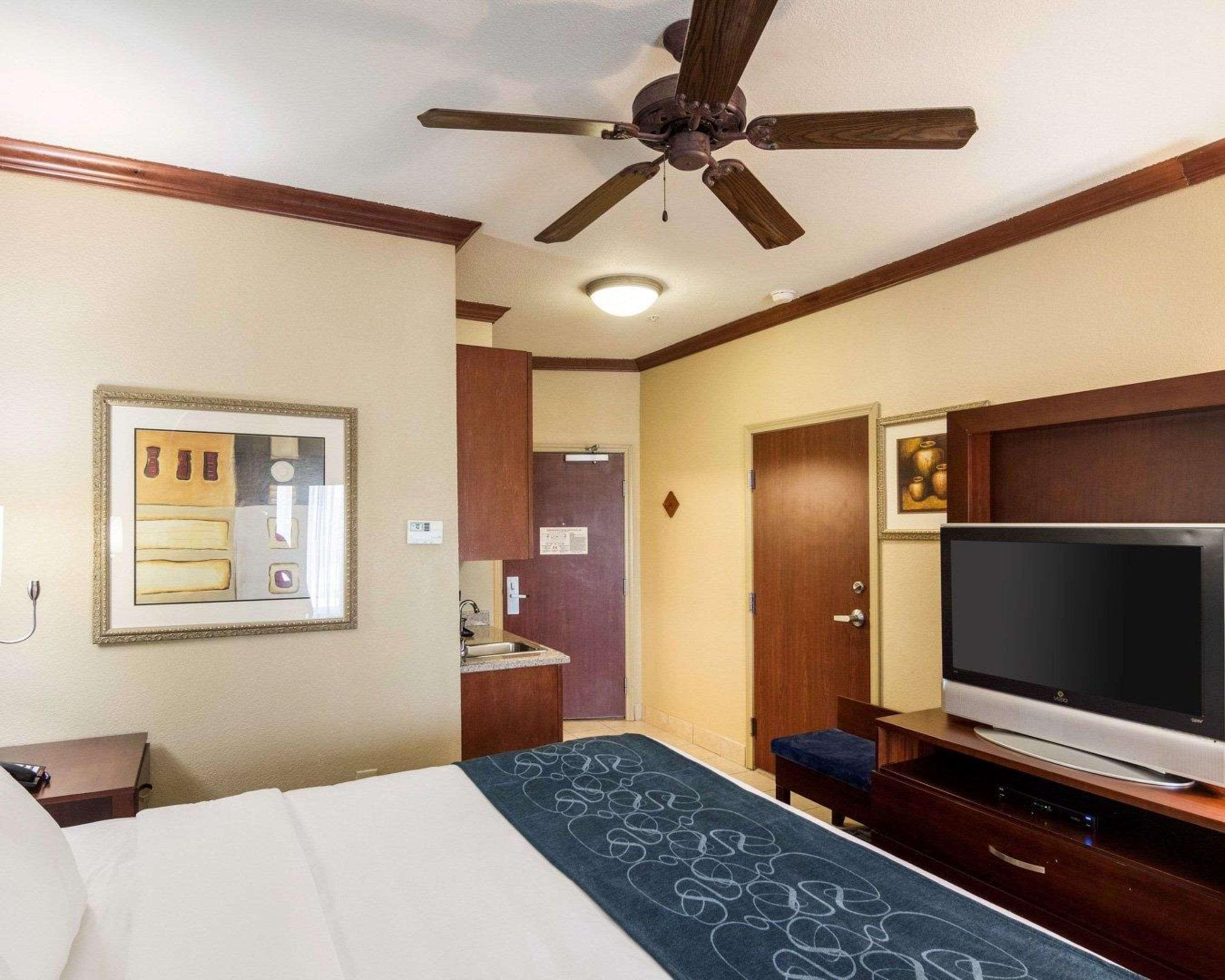 Comfort Suites Gainesville Zewnętrze zdjęcie