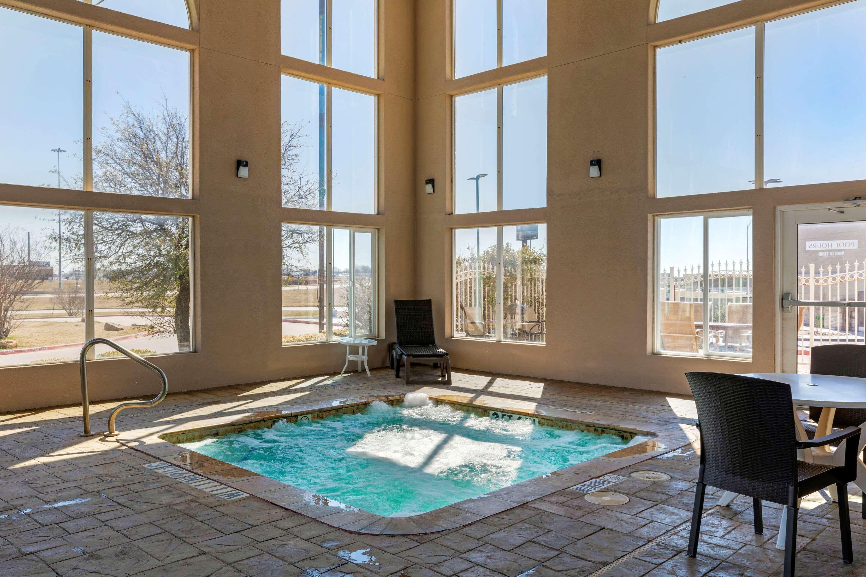 Comfort Suites Gainesville Zewnętrze zdjęcie